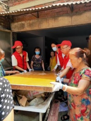 郑州市科协组建党员志愿者服务队深入做好灾后恢复工作