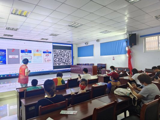 新郑市科学技术协会开展“科学普及 提升素质”宣传活动